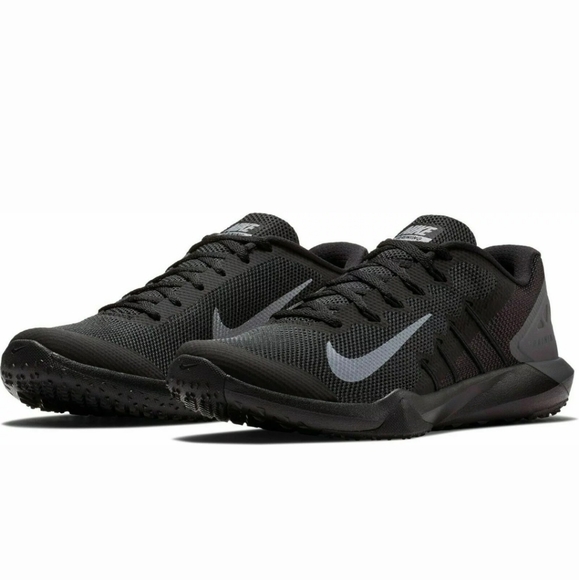 nike retaliation tr black